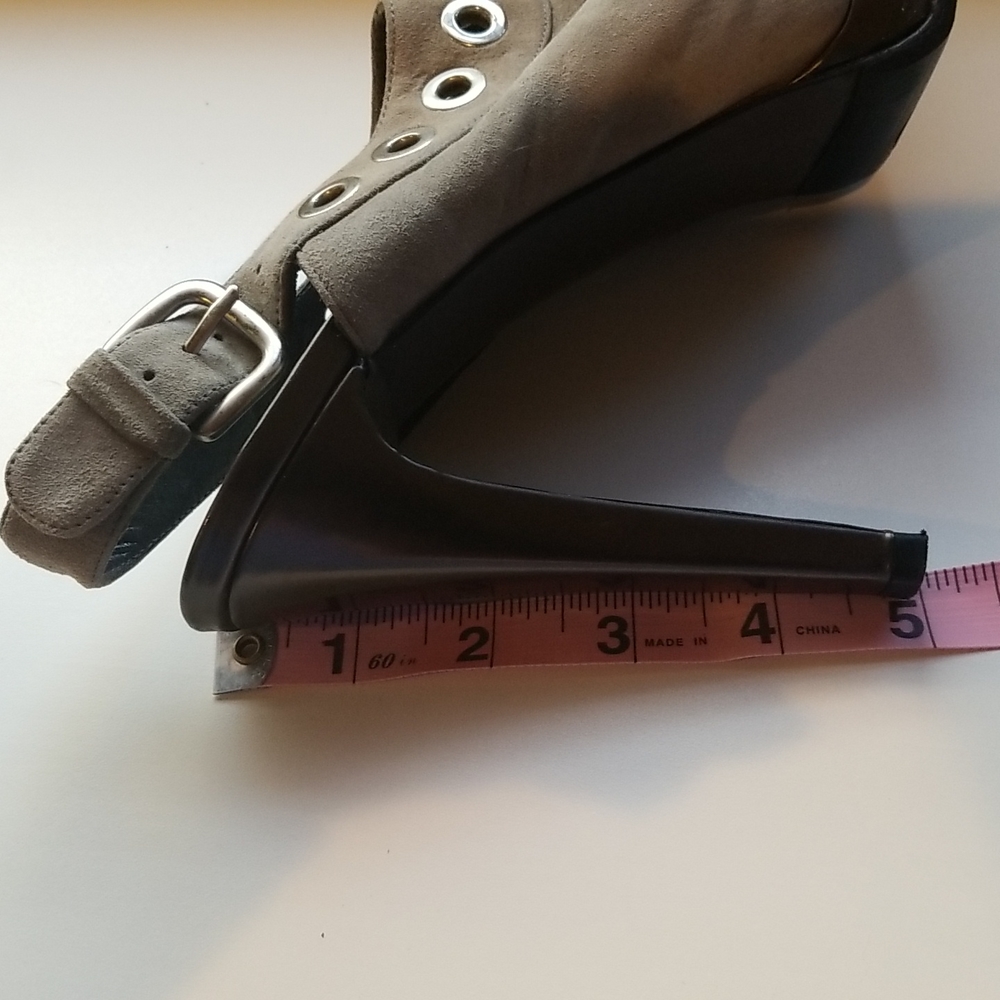 Stuart Weitzman Peep Toe High Heel - image 6